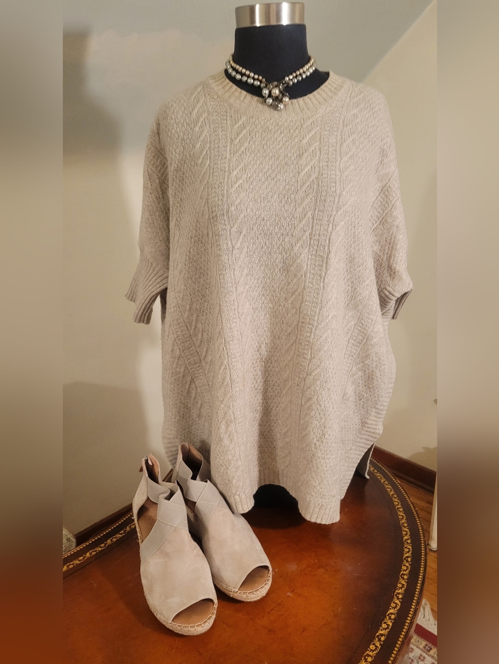 Cynthia Rowley Taupe Cashmere Sweater Size M/L